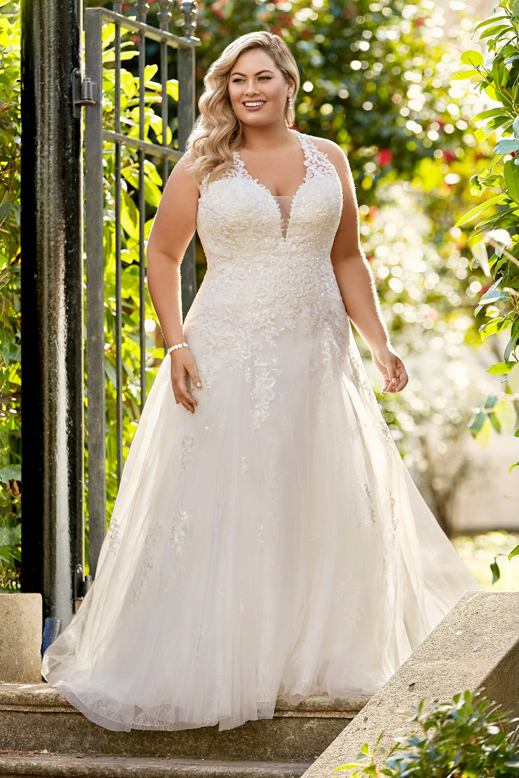 Romantic A-Line Wedding Dress with V-Neckline Katelyn